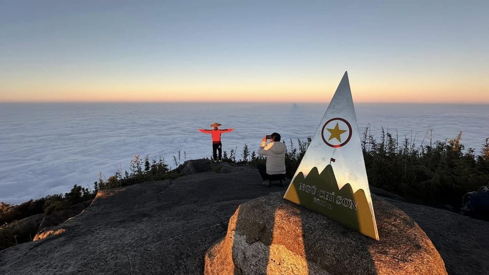 Ngu Chi Son, 2 850 m, La montagne sacrée aux cinq doigts, destination de rêve de nombreux trekkeurs passionnés