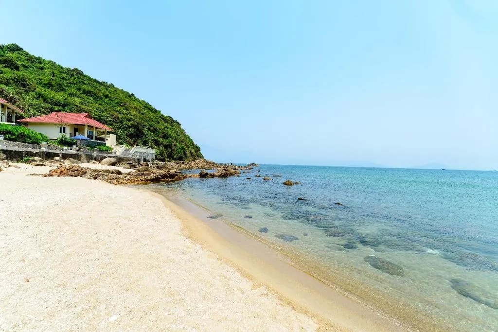 Plage de Tien Sa, un joyau caché de Da Nang Plage de Tien Sa, un joyau caché de Da Nang