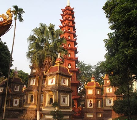 Guide de voyage : La pagode Tran Quoc, pagode la plus ancienne de la ville de Hanoi Guide de voyage : La pagode Tran Quoc, pagode la plus ancienne de la ville de Hanoi