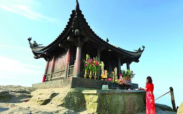 PAGODE YEN TU
