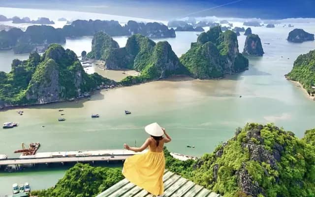 Itinéraire parfait de 10 jours au Vietnam pour les familles ( du Nord au Sud ) Itinéraire parfait de 10 jours au Vietnam pour les familles ( du Nord au Sud )